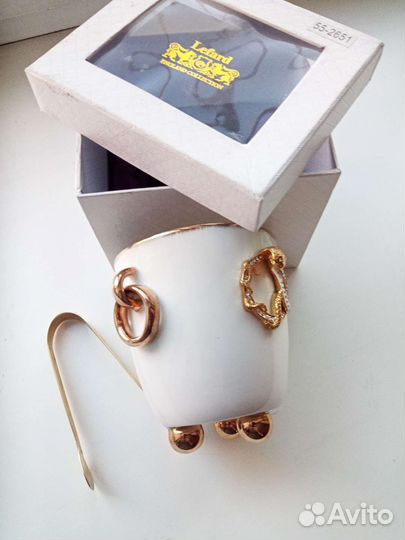 Подарочный новыйнабор форфоровая ваза дляльда.Торг