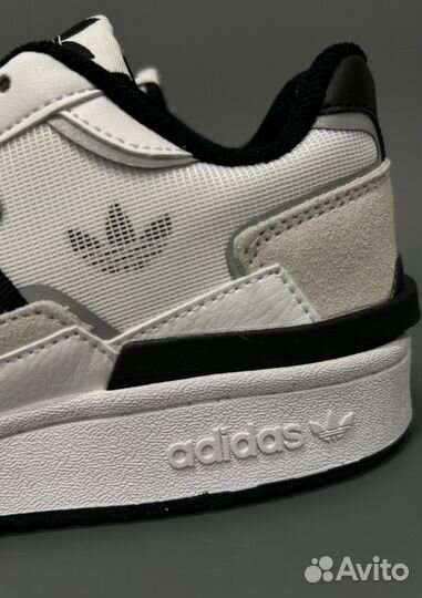 Кроссовки Adidas Forum Low White Black Люкс