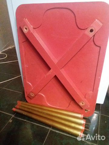 Детский столик