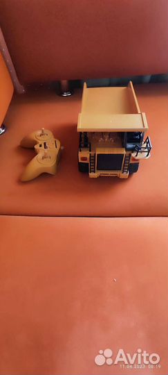 Большой грузовик игрушка