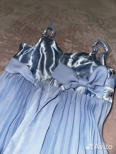 Нарядное платье