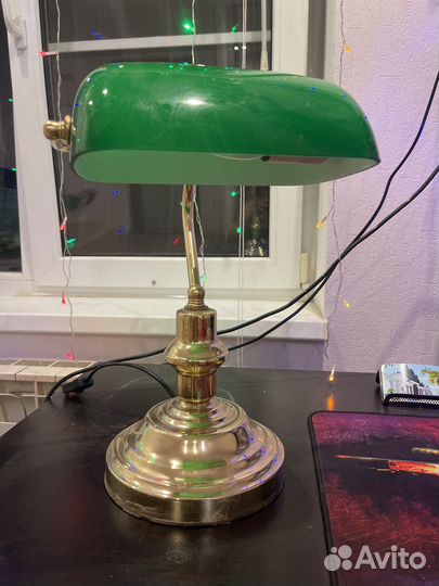 Лампа настольная