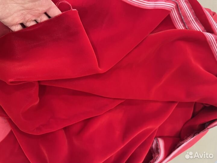 Отрез ткани бархат