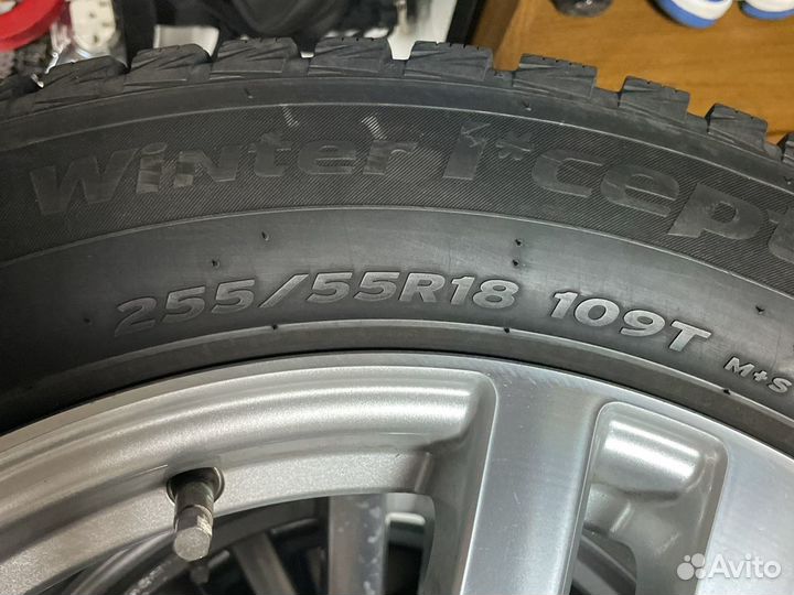 Hankook Winter I'Cept Evo2 W320A SUV 255/55 R18 109T