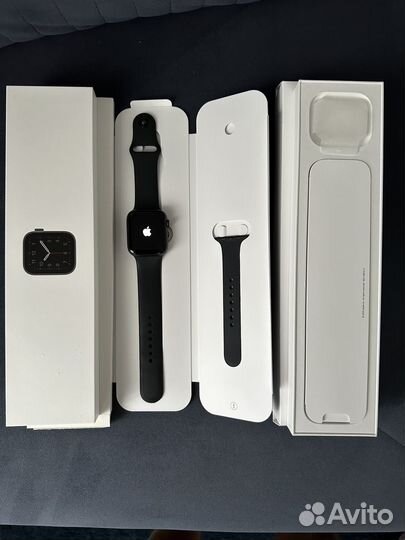 Apple watch se 44 мм