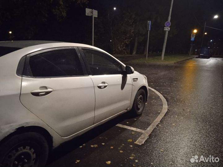 Kia Rio 1.4 МТ, 2012, 299 000 км