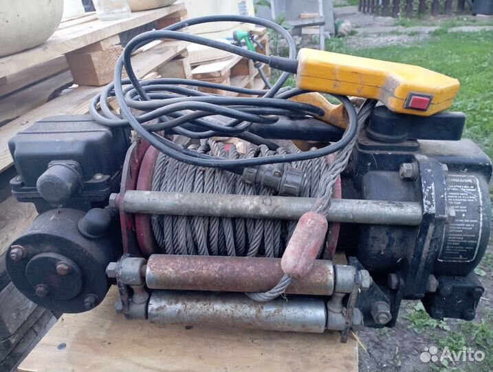 Лебедка электрическая 12v бу