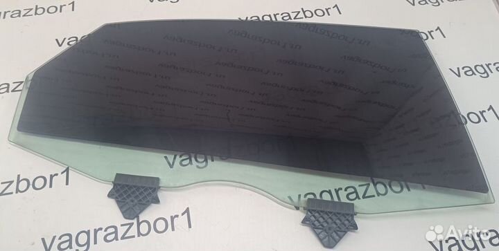 Стекло двери задней правой Audi A8 (D3) II рестайл