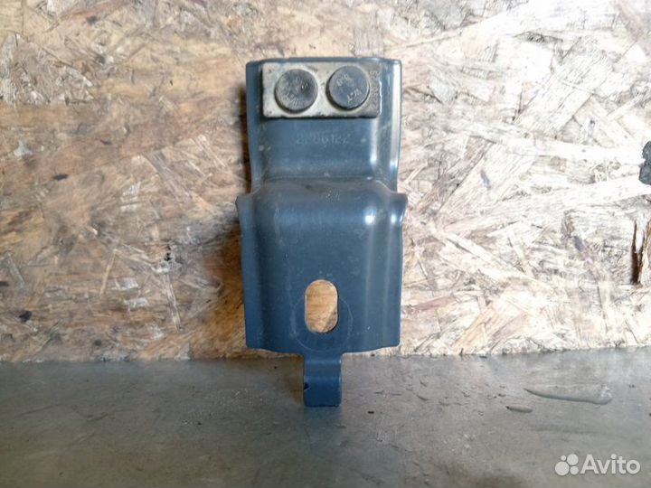 Кронштейн электропроводки Scania P8X400 самосвал