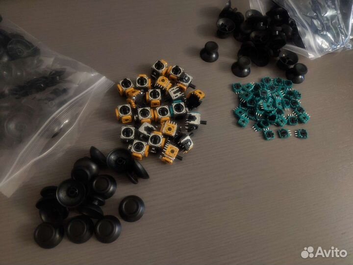 Запчасти для геймпадов DualShock/Xbox/DualSense