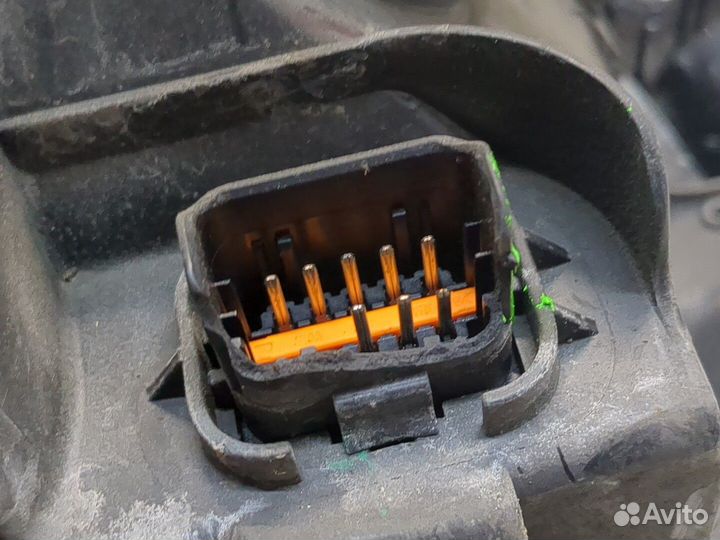 Фара (передняя) Citroen C3 picasso, 2010