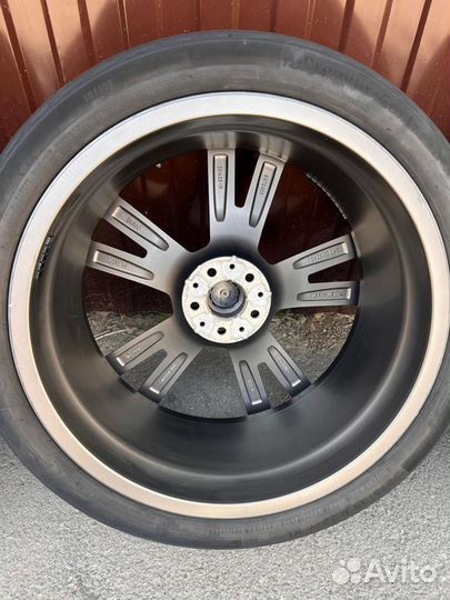 Оригинальные колеса R22 Bmw x6 g06