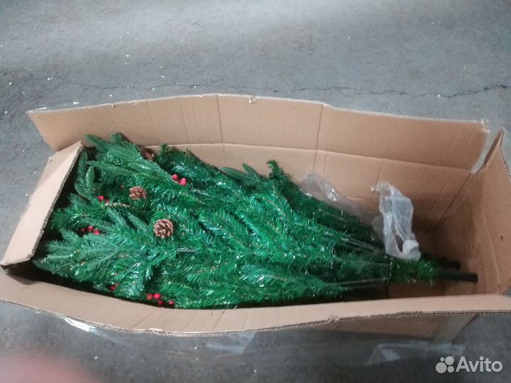 Ель искуственная