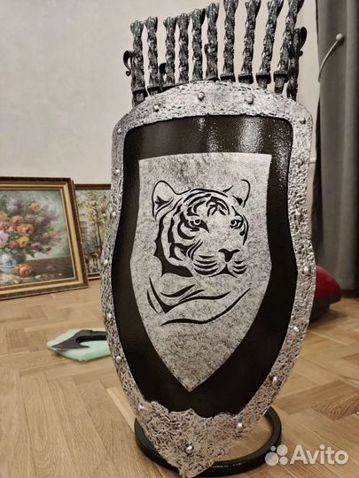 Щит кованый с Вашим эскизом