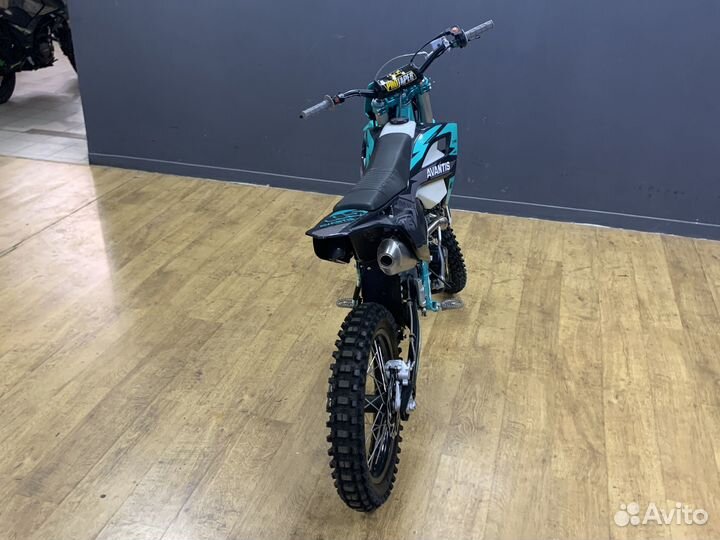 Мотоцикл Авантис А5 с рег подвеской