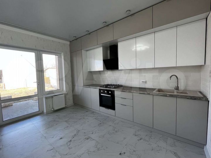 Коттедж 100 м² на участке 4 сот.