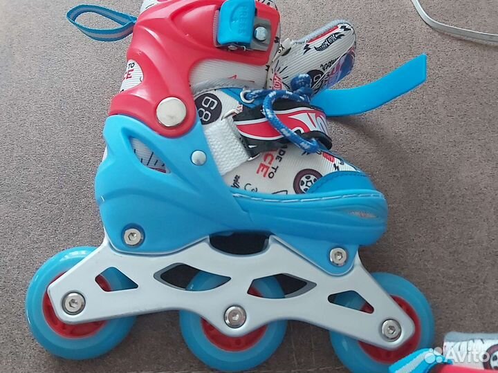 Роликовые коньки детские новые