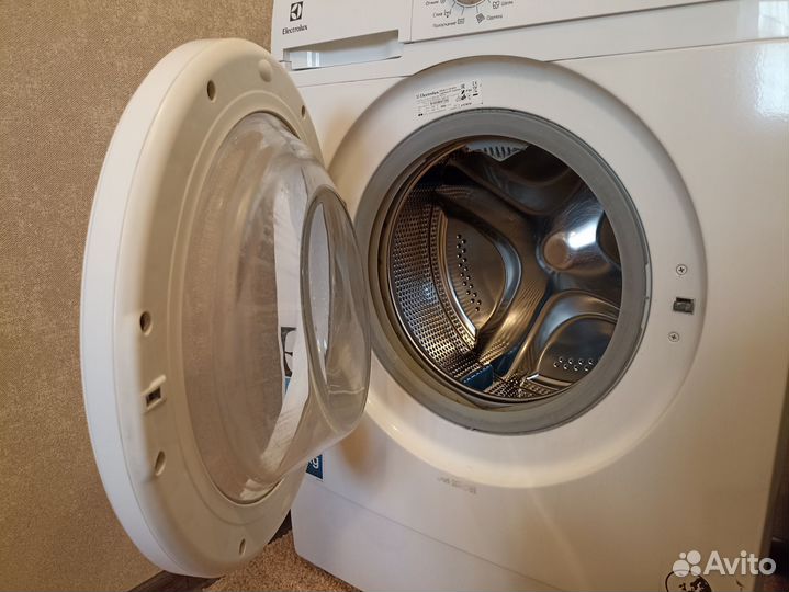 Стиральная машина electrolux