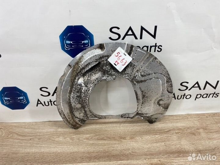 Пыльник тормозного диска передний правый Bmw X5