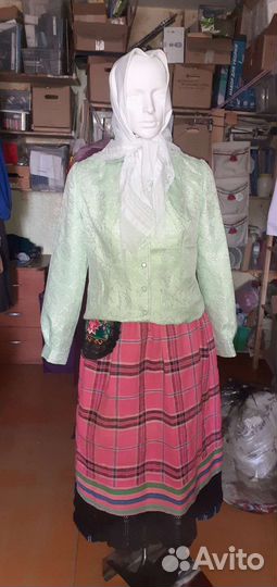 Старинный праздничный костюм духоборов