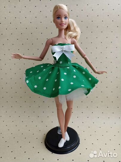 Платье для куклы Барби