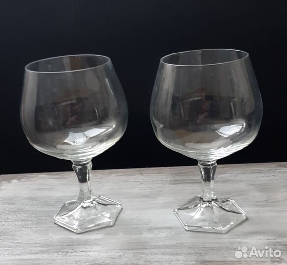Хрустальные рюмки