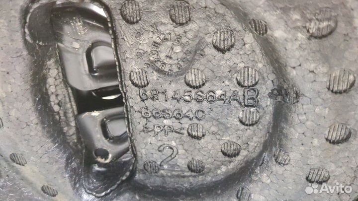 Набор инструментов штатный Jeep Grand Cherokee 201