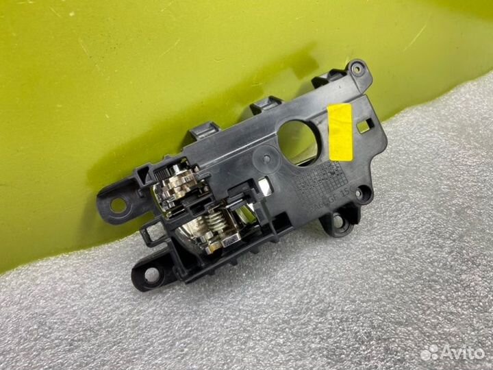 Ручка двери передняя правая Kia Cerato 3 YD G4NA