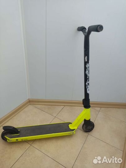 Трюковой самокат