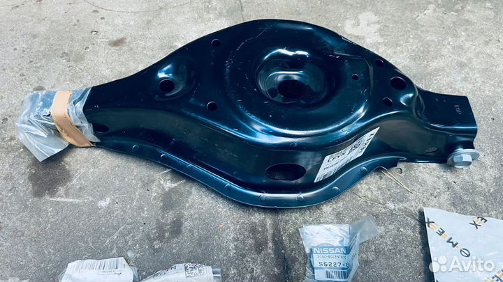 Рычаг задний