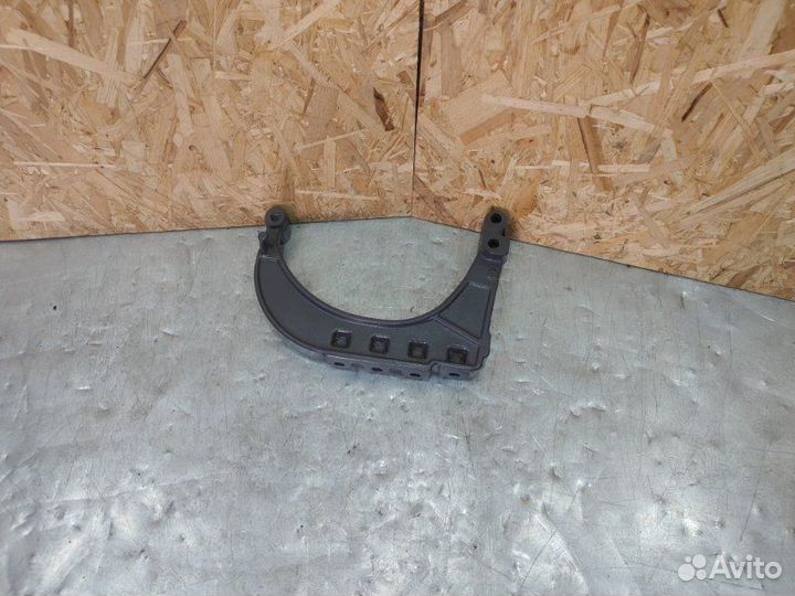 Кронштейн аккумуляторного ящика Scania P8X400