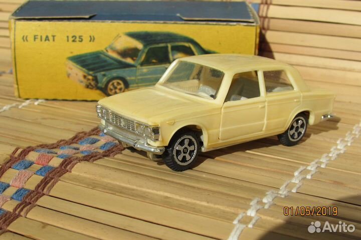 Дфи(Донецк) 1/43 Fiat 125 (пластик) белый