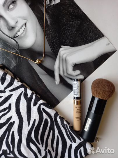 Max factor консилер тон 040 shade новый