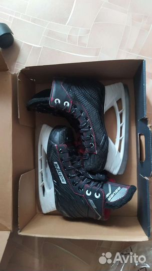 Хоккейные коньки bauer 33.5разер
