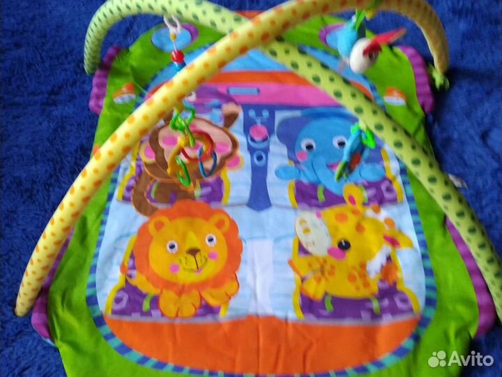 Развивающий коврик