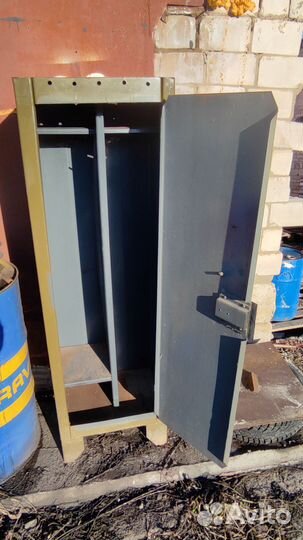 Оружейный сейф, шкаф металлический