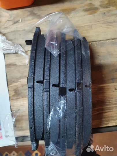 Тормозные колодки Nissan X-Trail