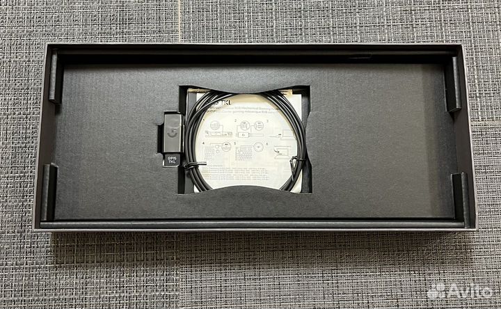 Logitech G915 TKL механическая клавиатура