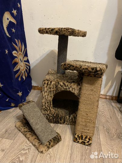 Домик для кота с когтеточкой