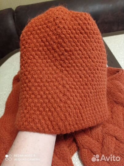 Шапка и шарф комплект зимний