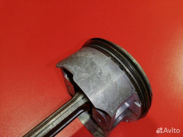 Поршень с шатуном Infiniti Fx35 S50 VQ35DE