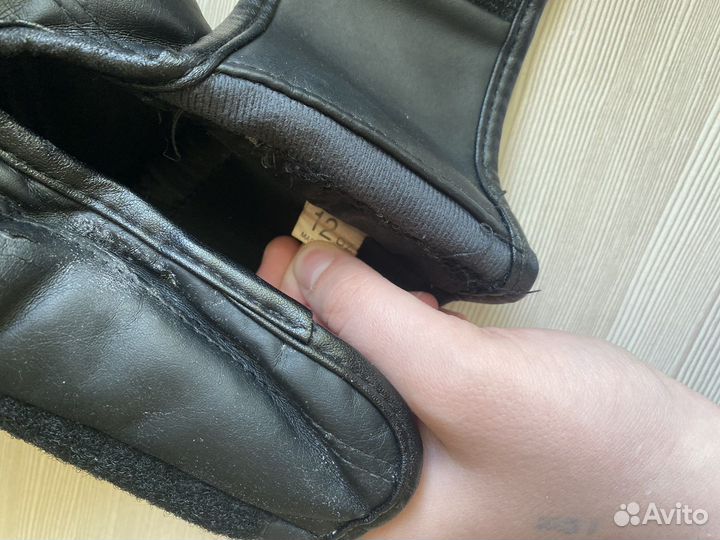 Боксерские перчатки 12 oz