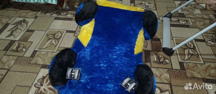 Мягкая машина с колёсами