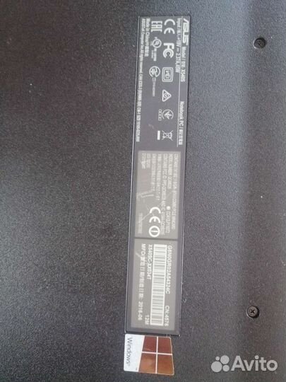 Ноутбук asus