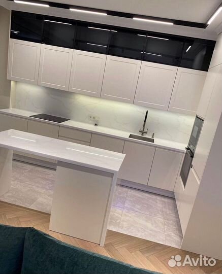 Кухня до потолка на заказ