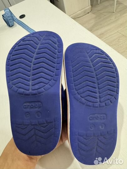 Crocs C8