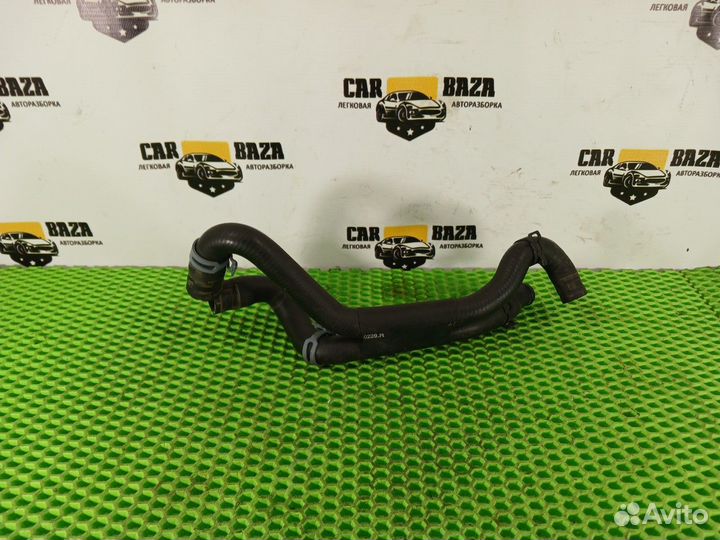 Патрубок системы охлаждения