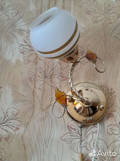 Светильник настенный