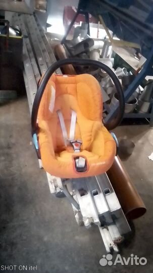 Детское кресло