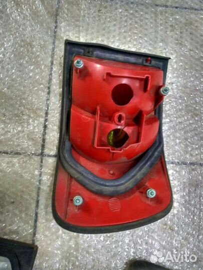 Фонари задние А8D2